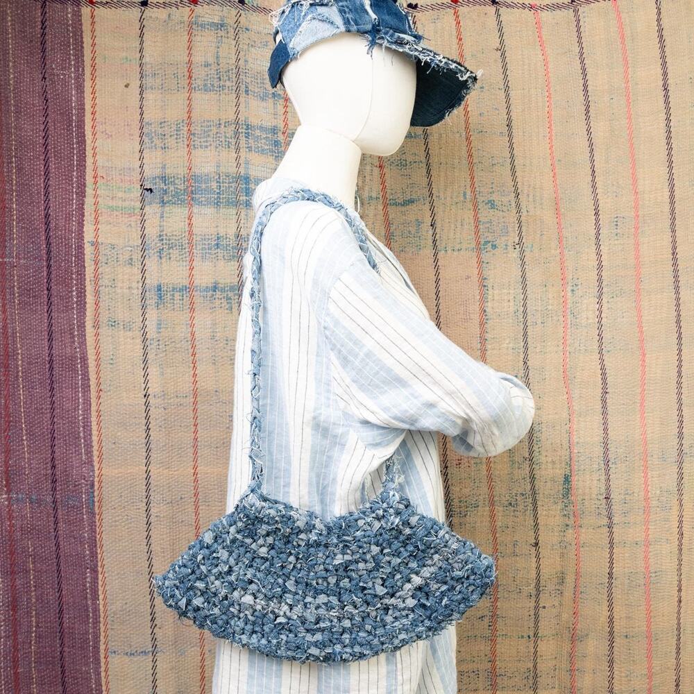 Upcycled Crochet Baguette Bag |crochet Shoulder Bag - Picture 2 of 6